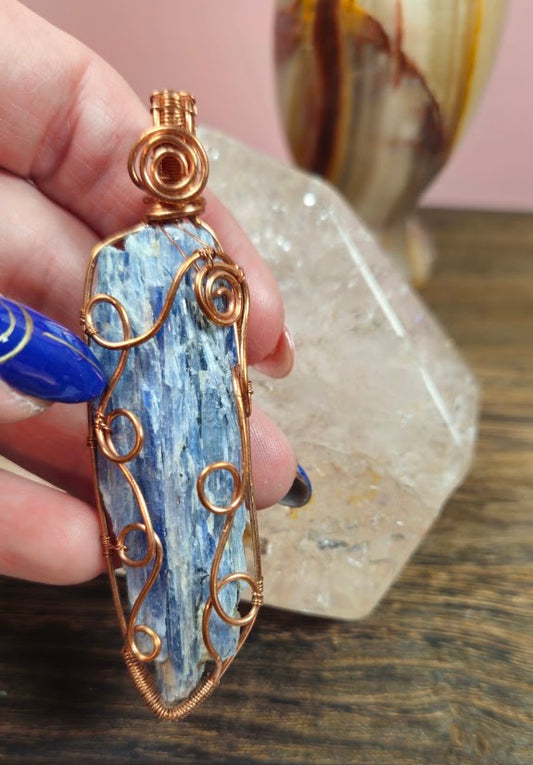 XL Raw Blue Kyanite