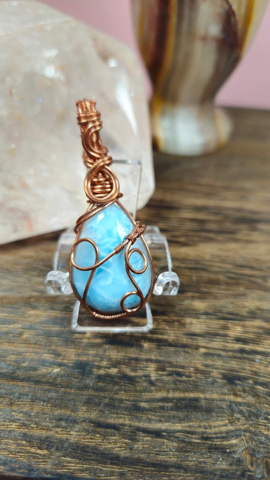 Larimar Free Form style